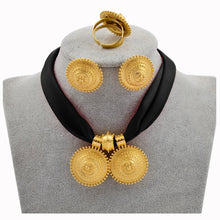 Load image into Gallery viewer, Habesha Pendant Earrings Ring
